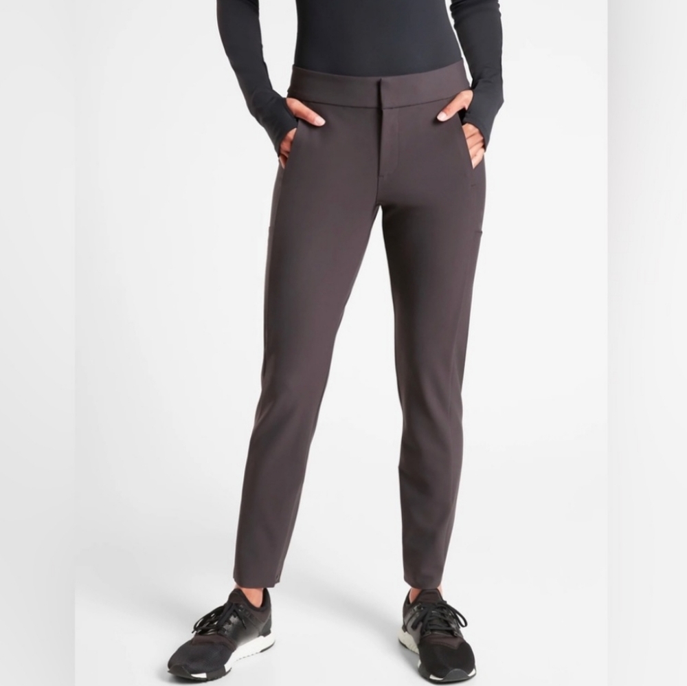 Athleta Stellar Trouser Gray Shale 4Petite